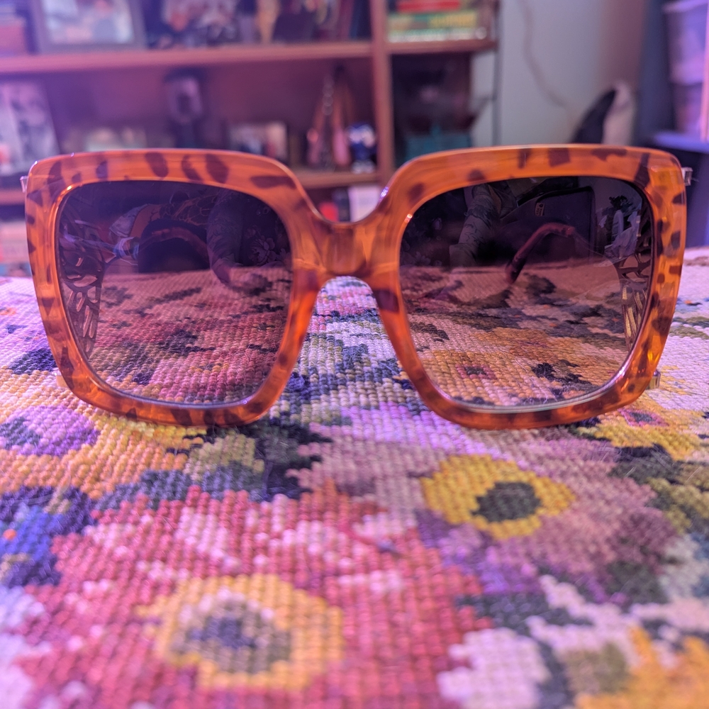 Tortoiseshell Oversized Sunglasses